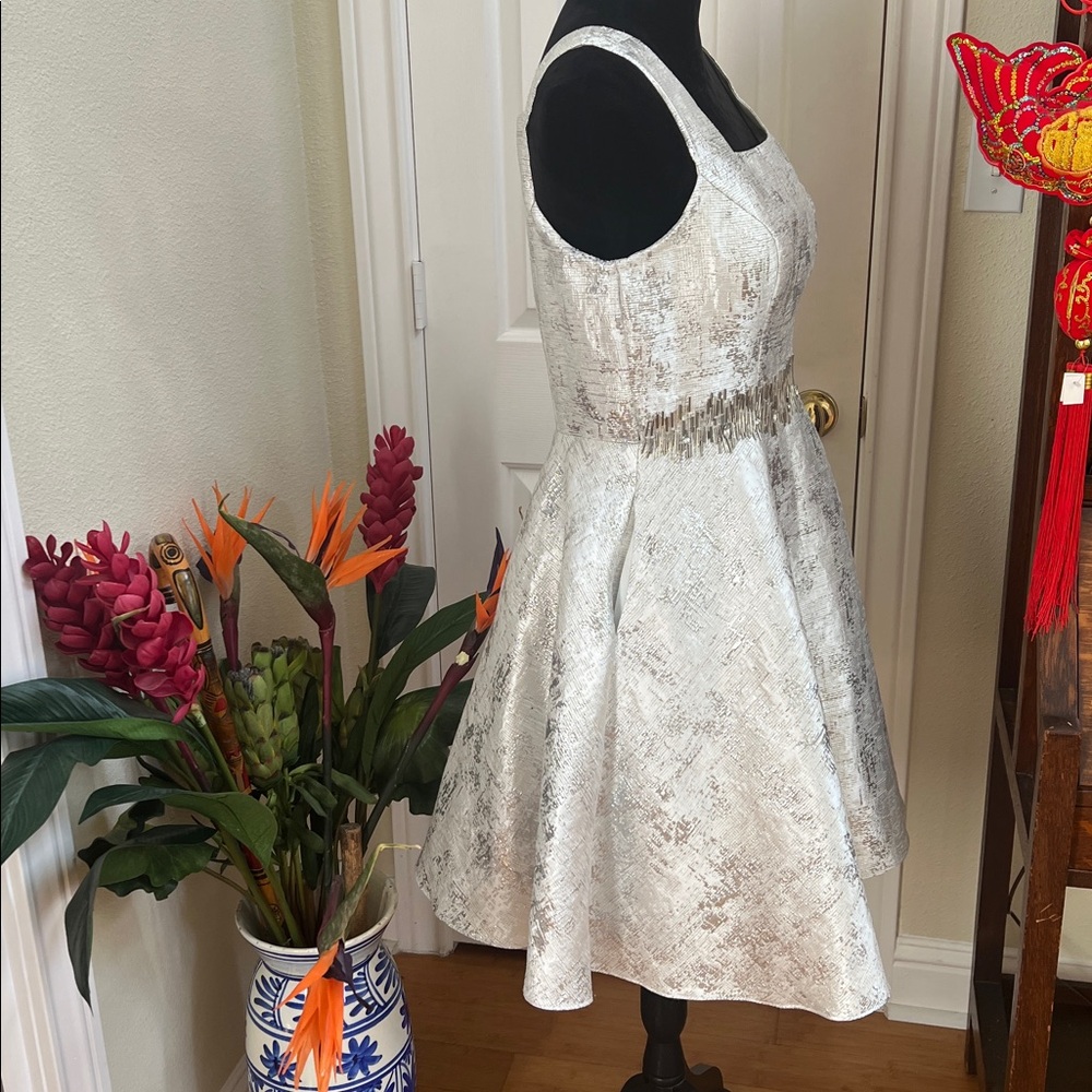 Mac Duggal Square Neck Sleeveless fit flare Dress Size 10 silver rhinestone - Picture 3 of 13